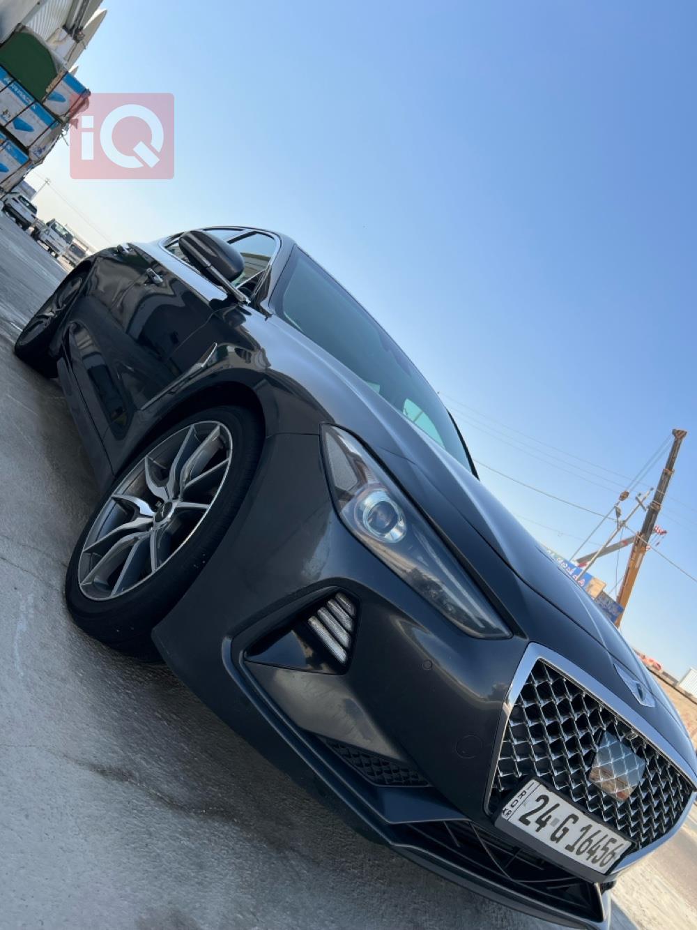 جنسس G70